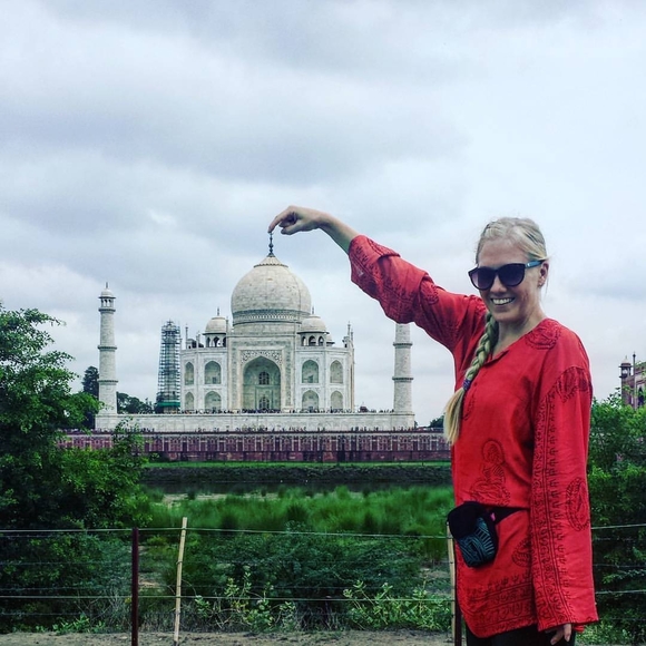 Meet your Posher, Rachael - Picture 1 of 1